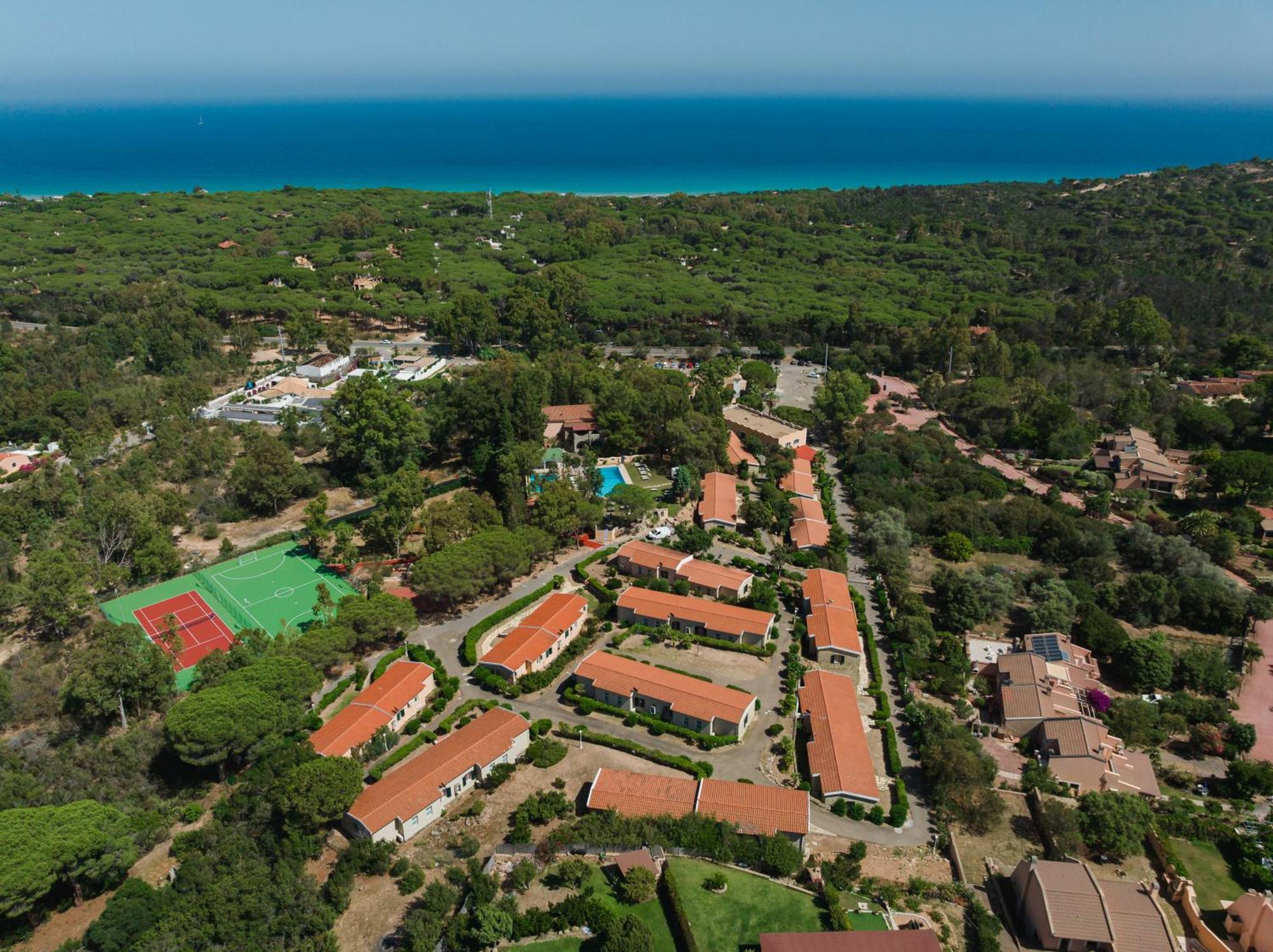 Amareclub Rocca Dorada Hotel Santa Margherita di Pula Luaran gambar