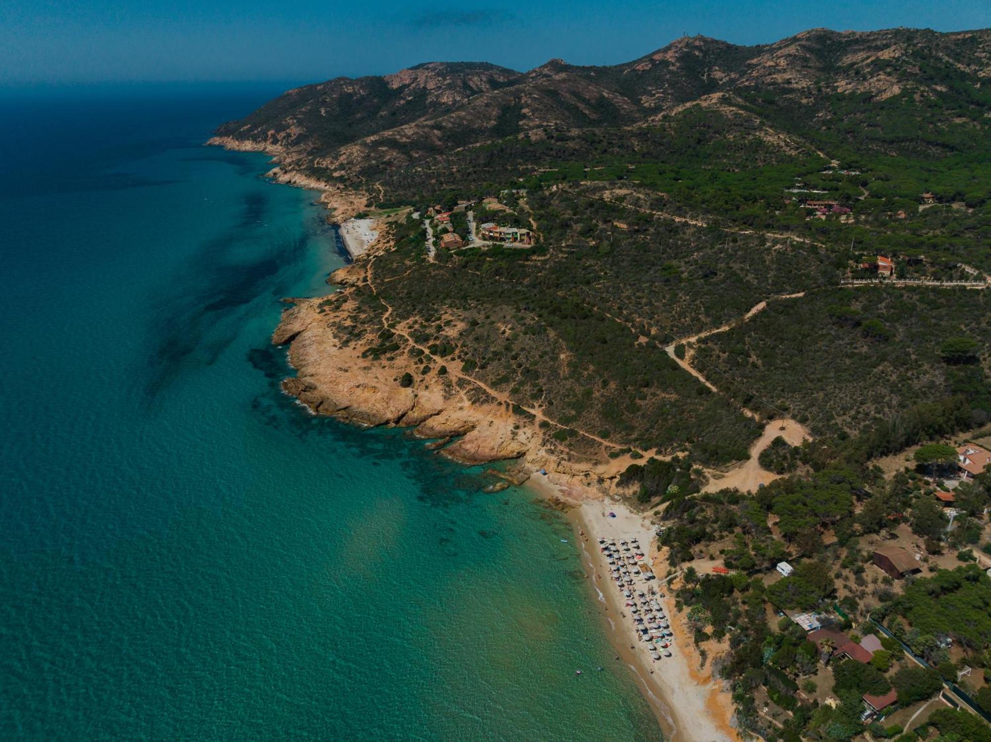Amareclub Rocca Dorada Hotel Santa Margherita di Pula Luaran gambar