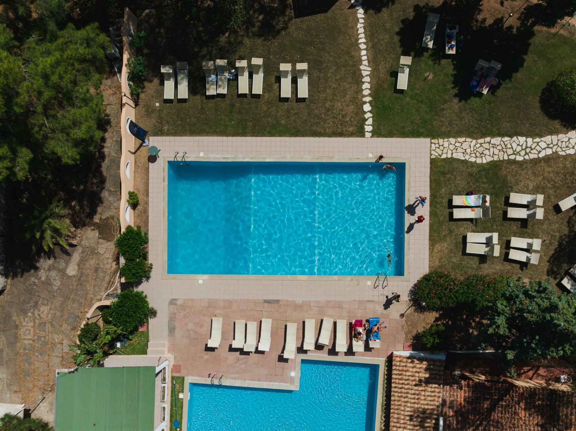 Amareclub Rocca Dorada Hotel Santa Margherita di Pula Luaran gambar